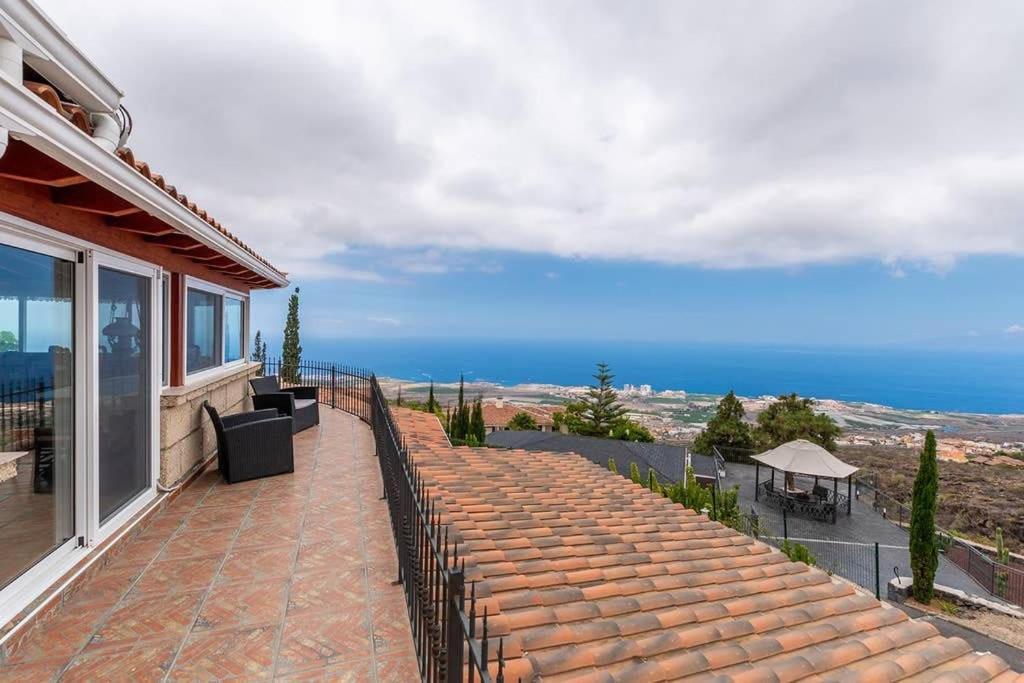 Villa Carlitos Vistas Al Mar Y A La Montana Адехе Экстерьер фото
